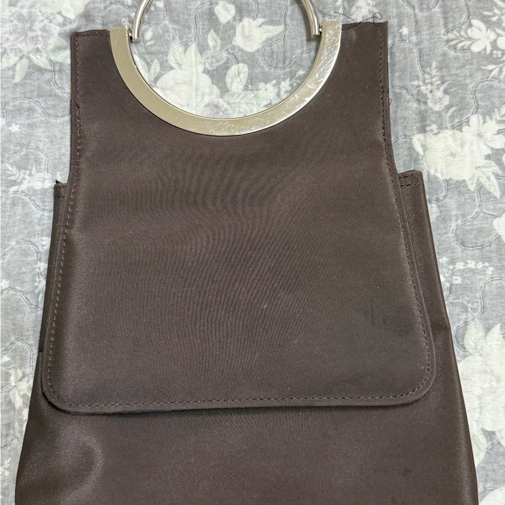 Elegant Brown Handbag with Silver Accents - Picture 4 of 9